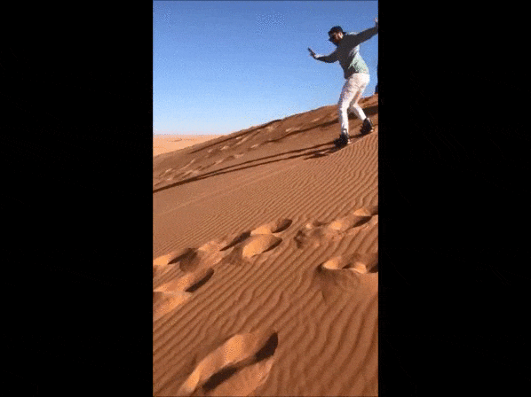 <img src="sandboarding.jpg" alt="sandboarding-merzouga">